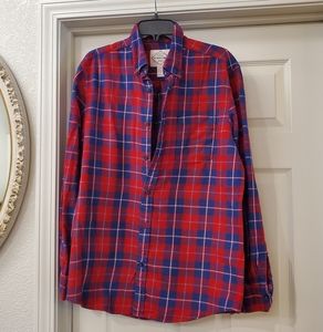 Saint John's Bay Mens Botton up shirt size M